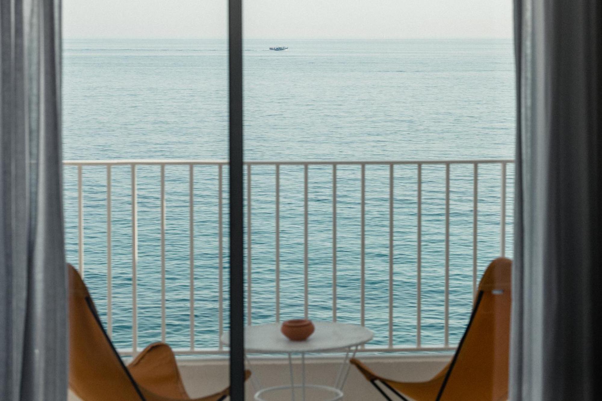 Les Roches Rouges, A Beaumier Hotel Saint-Raphael (Var) Exterior foto