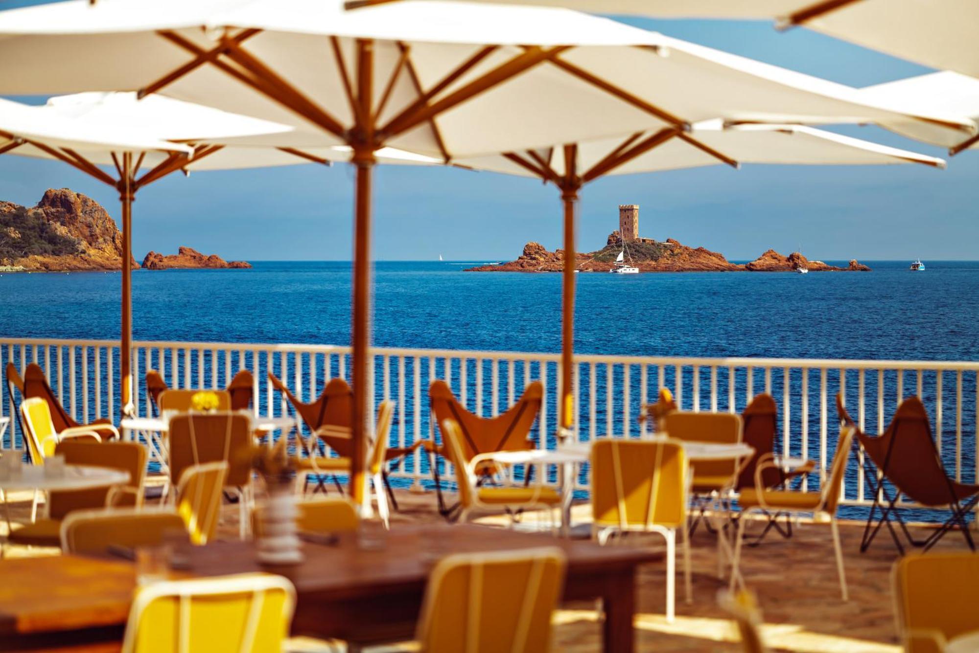 Les Roches Rouges, A Beaumier Hotel Saint-Raphael (Var) Exterior foto